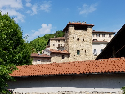 Immagine che raffigura Torre degli Zoppi e "Rasetto"